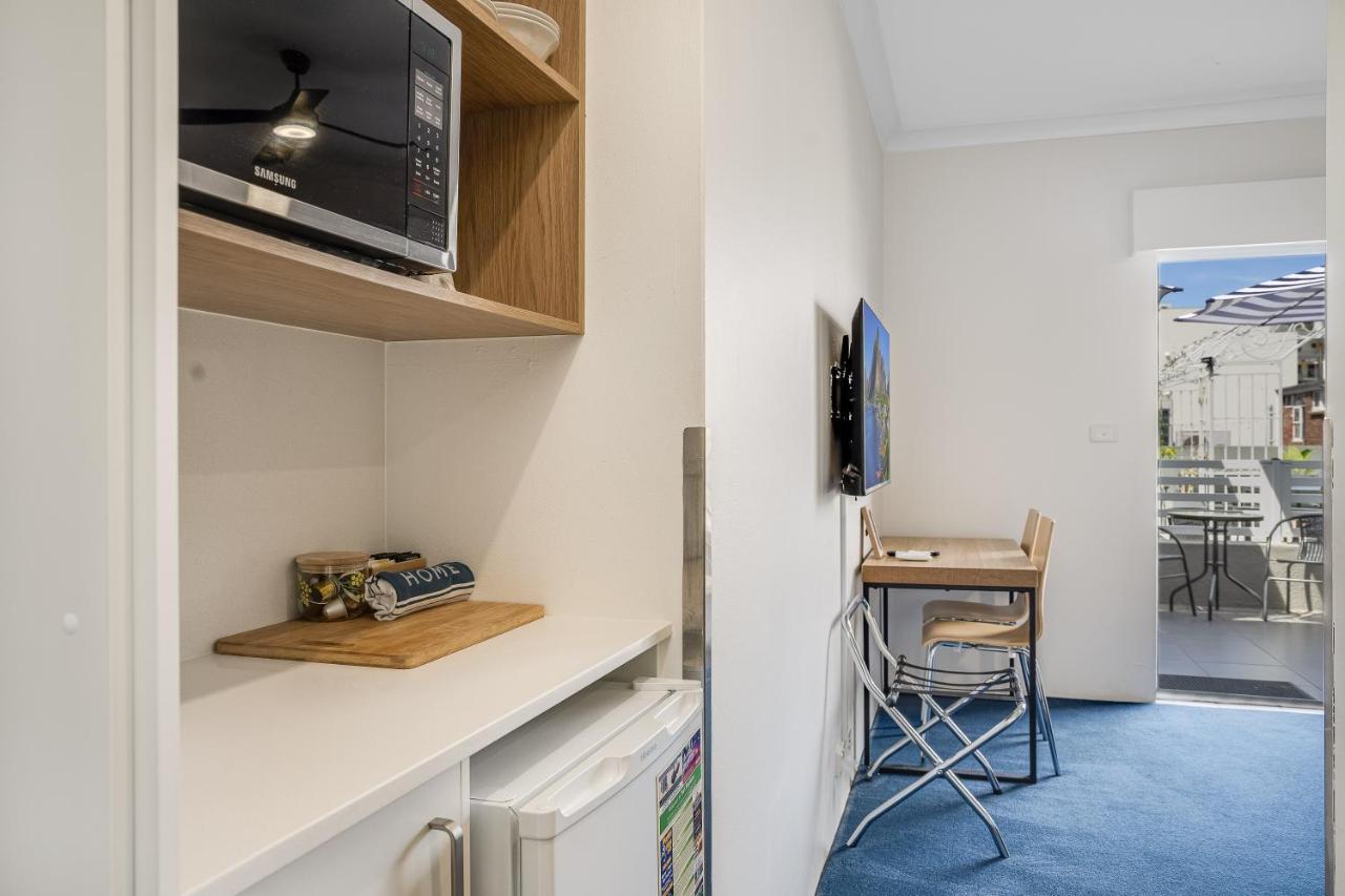 Nelson Towers Motel & Apartments Нелсън Бей Екстериор снимка